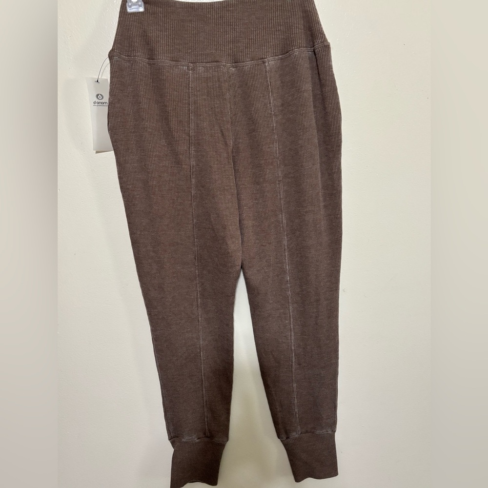 Mono B Taupe Textured Joggers NEW retail $39 - Picture 5 of 8